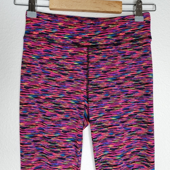 Flirtitude Active Flirty Workout Crop Legging Pant - Picture 6 of 6